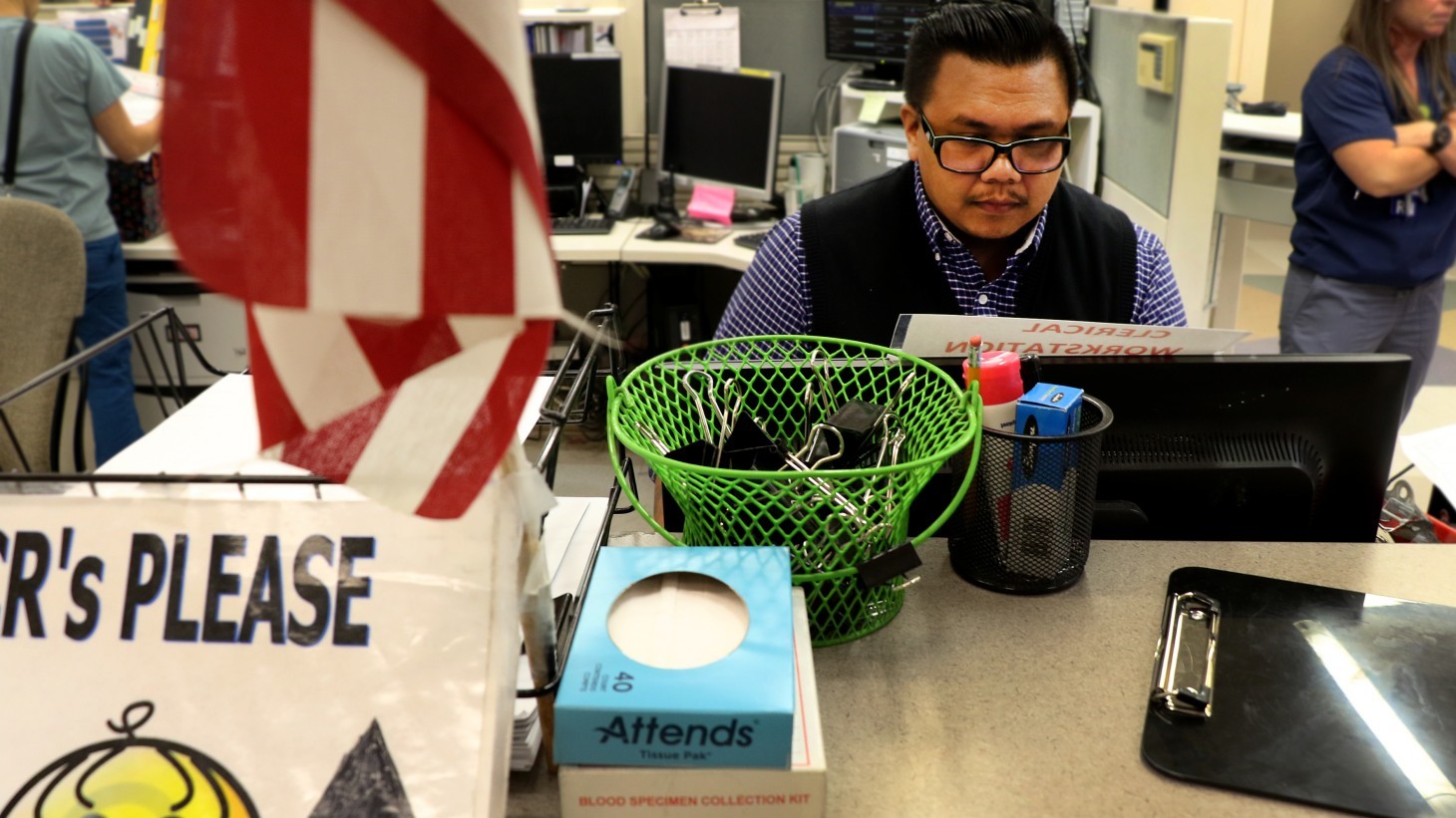 SoSac ED clerical station